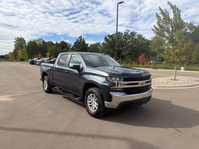 Used 2021 Chevrolet Silverado 1500 LT AWD/4WD image 7