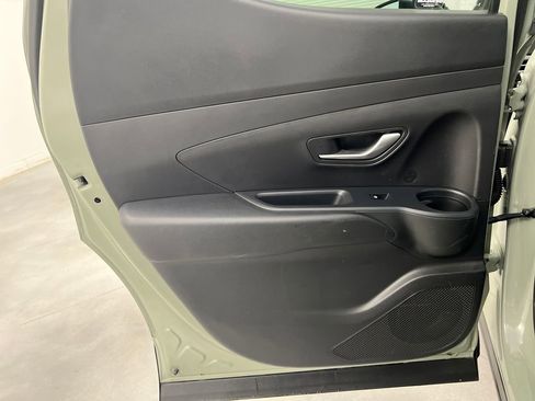Used 2025 Hyundai Santa Cruz SEL FWD image 15