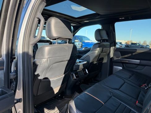 Used 2021 Ford F150 Platinum w/ Equipment Group 701A High image 9