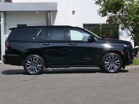 Used 2023 Cadillac Escalade Sport AWD/4WD image 7