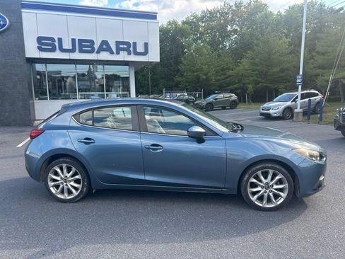 Used 2015 MAZDA MAZDA3 s Touring FWD image 2
