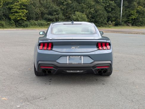 Certified 2024 Ford Mustang GT Premium image 5