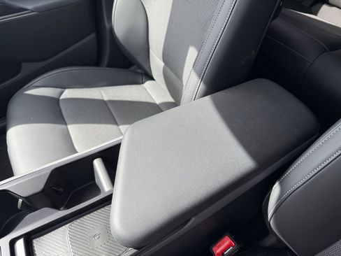 New 2025 Kia EV6 Light w/ Light LR Technology Package image 14