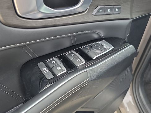 New 2025 Kia Sorento SX Prestige image 20