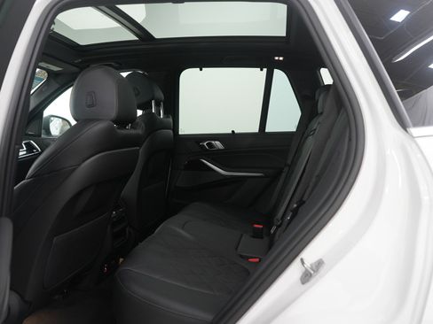 Used 2024 BMW X5 xDrive40i image 19