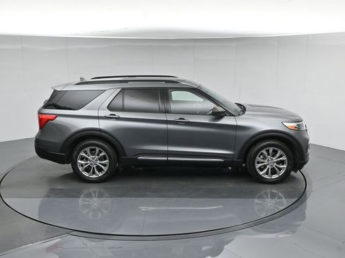 Certified 2023 Ford Explorer XLT w/ Equipment Group 202A RWD image 45
