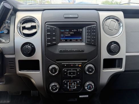 Used 2014 Ford F150 XLT w/ XLT Chrome Package AWD/4WD image 24