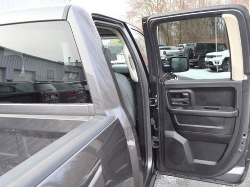 Used 2019 RAM 1500 Express w/ Express Value Package image 29