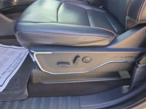 Used 2022 Ford F150 Lariat image 14