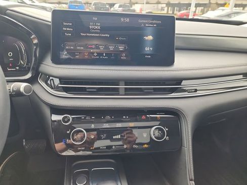 Used 2023 INFINITI QX60 Luxe w/ Vision Package image 19