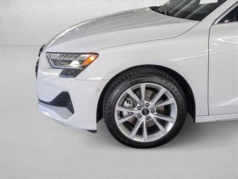 Used 2025 Audi A3 2.0T Premium w/ Convenience Package image 30