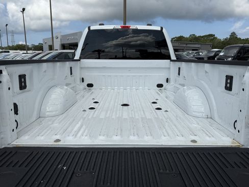 Used 2024 Ford F250 XLT AWD/4WD image 10