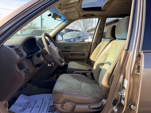 Used 2004 Honda CR-V EX image 16