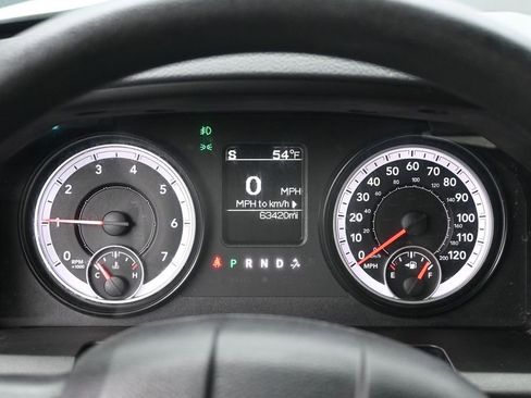 Used 2015 RAM 1500 Express AWD/4WD image 9