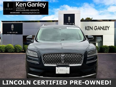 Used 2023 Lincoln Nautilus AWD w/ Premium Package image 2