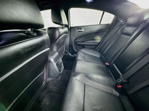 Used 2016 Dodge Charger R/T w/ Plus Group RWD image 23
