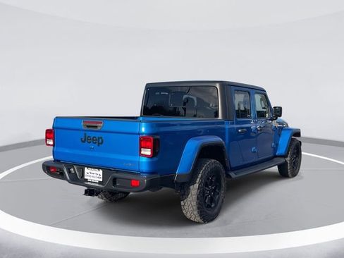 Used 2022 Jeep Gladiator Sport image 5