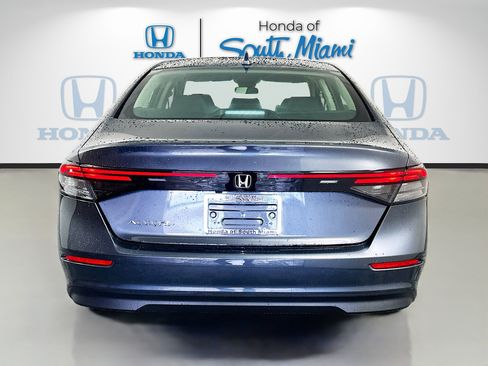 Certified 2025 Honda Accord LX image 5