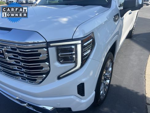 Used 2024 GMC Sierra 1500 Denali AWD/4WD image 6