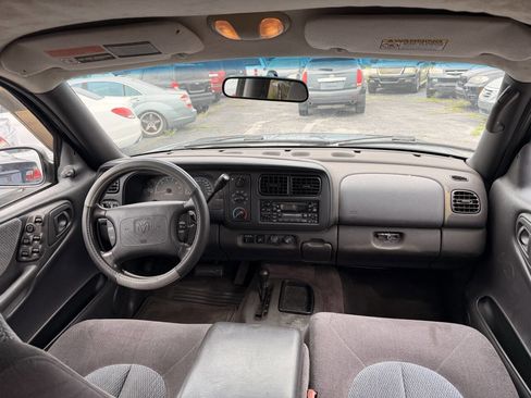 Used 2000 Dodge Durango 4WD image 13