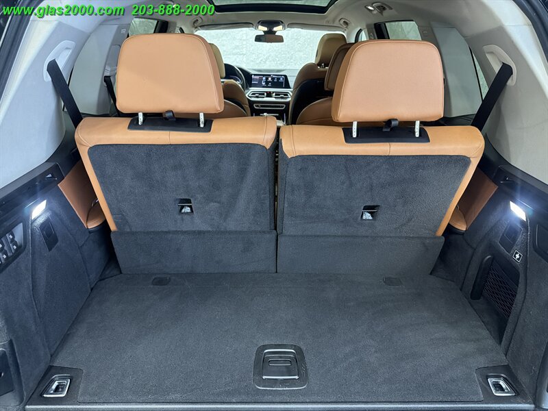Used 2022 BMW X7 xDrive40i w/ Parking Assistance Package AWD/4WD image 15