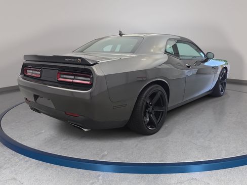 Used 2023 Dodge Challenger R/T Scat Pack RWD image 5