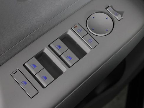 Certified 2026 Hyundai Kona SE FWD image 22