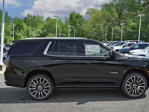 New 2026 Chevrolet Tahoe High Country AWD/4WD image 7