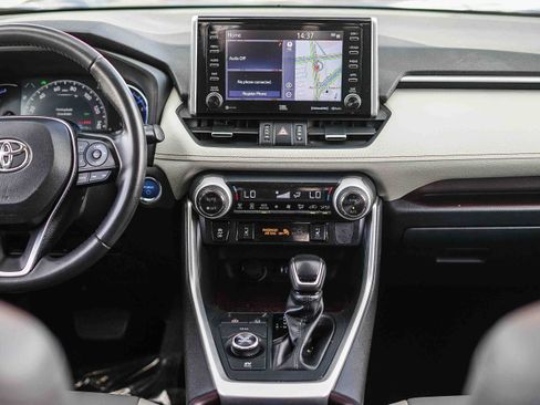 Certified 2019 Toyota RAV4 Limited w/ Carpet Mat Package image 14