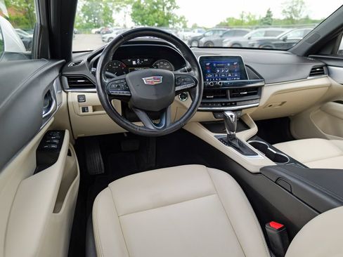 Used 2024 Cadillac CT4 Luxury w/ Sun And Sound Package AWD/4WD image 40