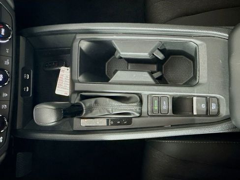 Certified 2023 Honda Accord EX image 15