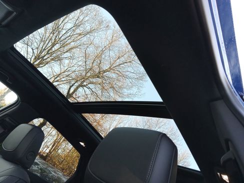 New 2025 Cadillac XT5 Premium Luxury w/ Technology Package image 11