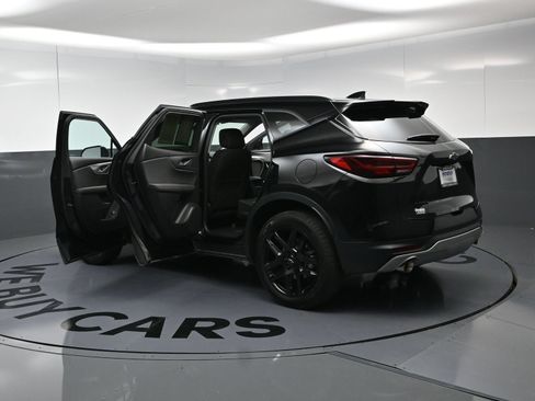 Used 2024 Chevrolet Blazer LT w/ Convenience Package FWD image 28