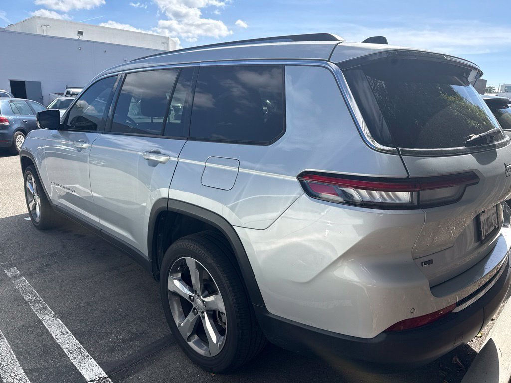 Used 2021 Jeep Grand Cherokee L Limited RWD image 8