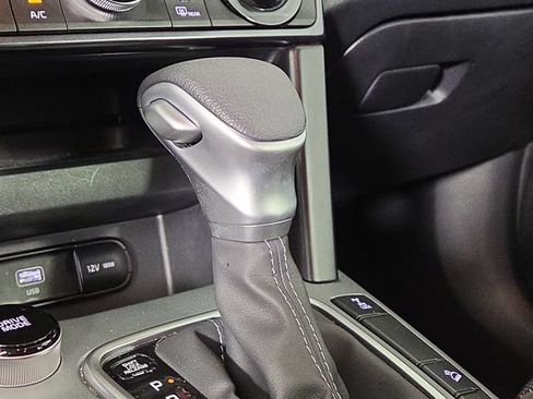 Certified 2024 Kia Seltos LX AWD/4WD image 19