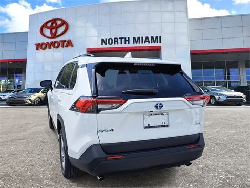 Used 2023 Toyota RAV4 LE image 3