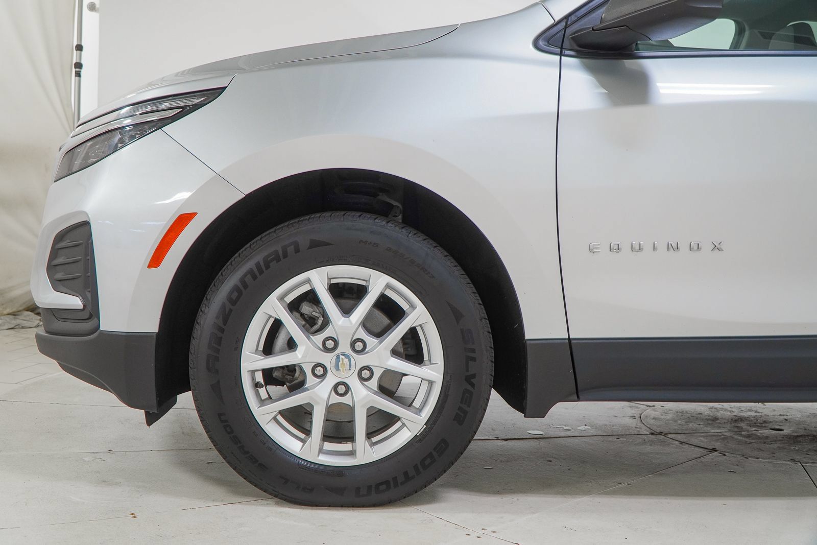 Used 2022 Chevrolet Equinox LS w/ LS Convenience Package AWD/4WD image 14