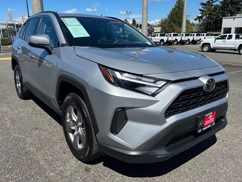 Certified 2024 Toyota RAV4 XLE w/ Convenience Package AWD/4WD image 3