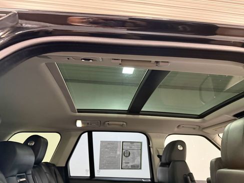 Used 2016 Land Rover Range Rover Supercharged AWD/4WD image 16