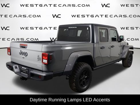 Used 2022 Jeep Gladiator Willys image 48