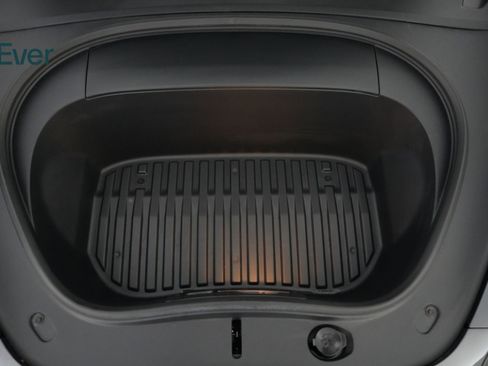 Used 2024 Tesla Model 3 Long Range image 25