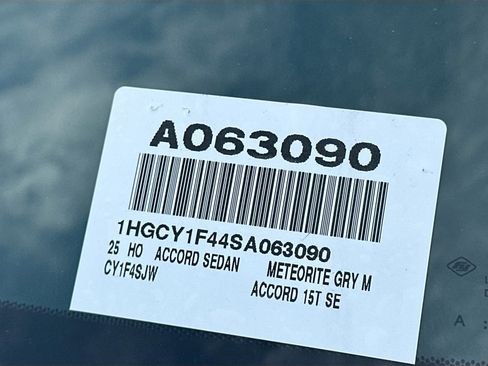 New 2025 Honda Accord SE image 26