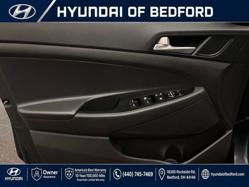 Used 2021 Hyundai Tucson SE FWD image 12