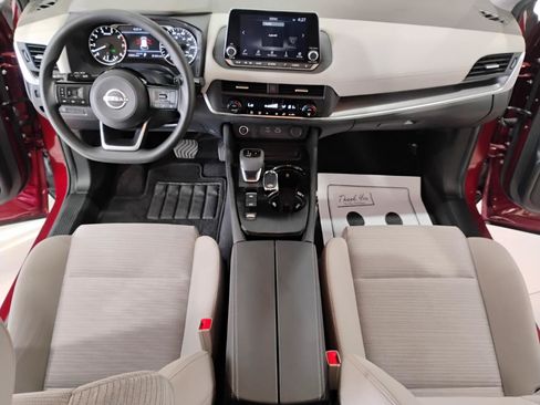 Used 2023 Nissan Rogue SV FWD image 50
