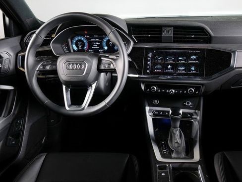 Certified 2024 Audi Q3 2.0T Premium Plus w/ Premium Plus Package image 13