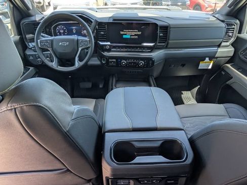 New 2026 Chevrolet Silverado 2500 ZR2 w/ ZR2 Bison Edition AWD/4WD image 5
