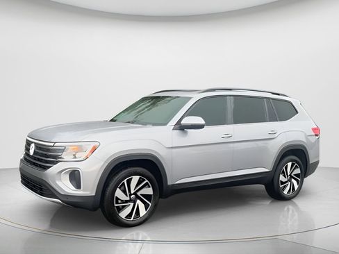 New 2026 Volkswagen Atlas SE image 4