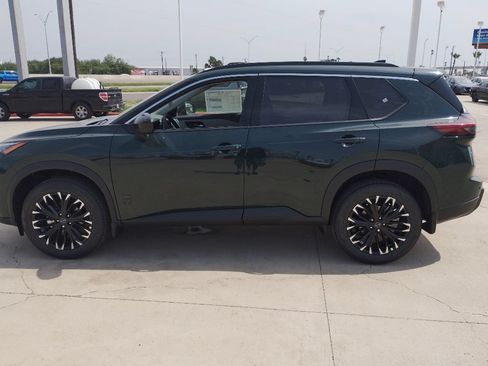 New 2026 Nissan Rogue Dark Armor FWD image 4