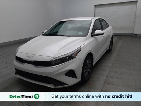 Used 2024 Kia Forte LXS FWD image 1
