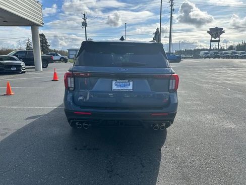 New 2026 Ford Explorer ST image 3